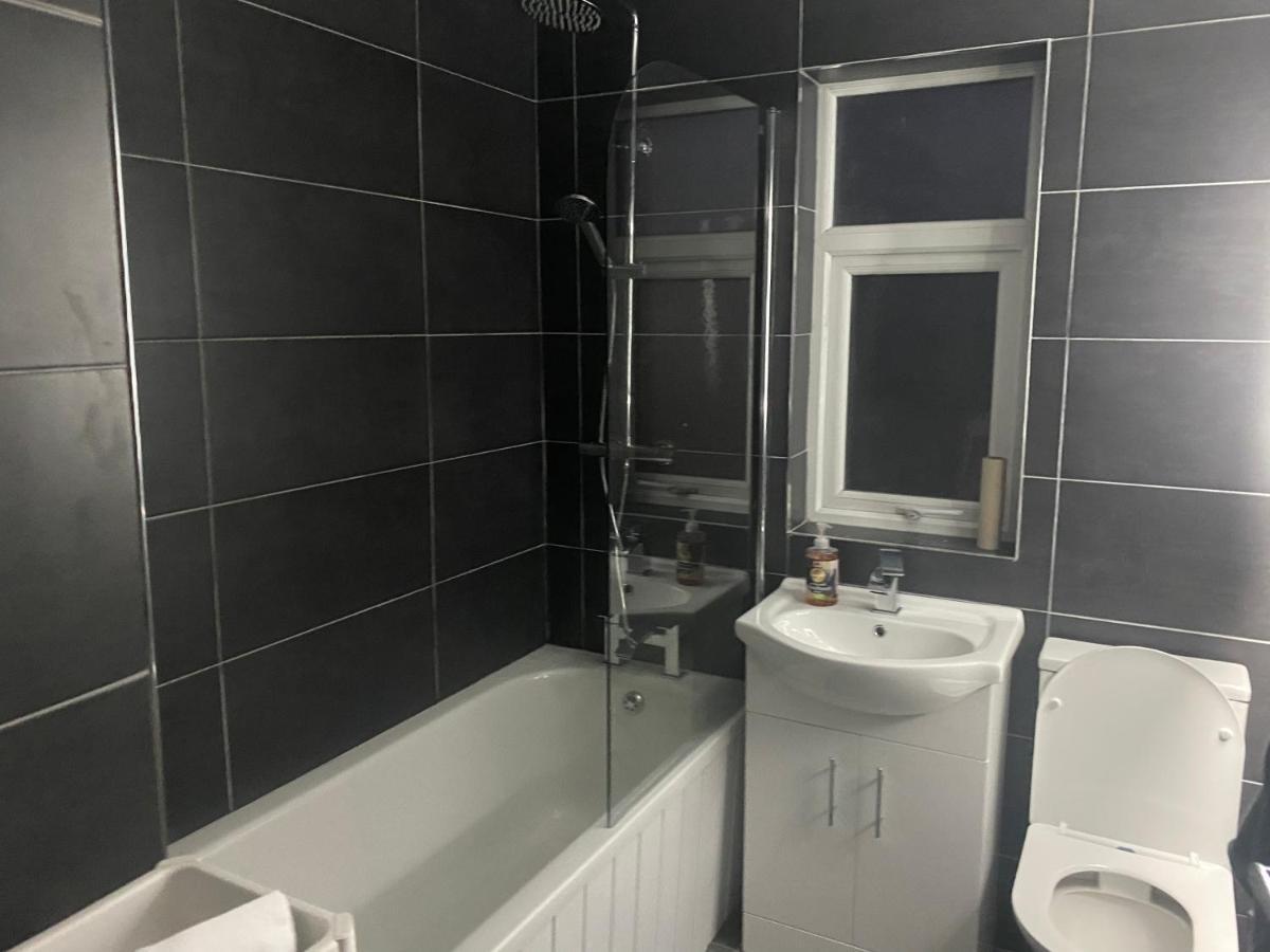 Convenient Room Belfast Exterior photo